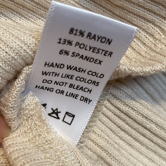 Top - Picture 6 of 6